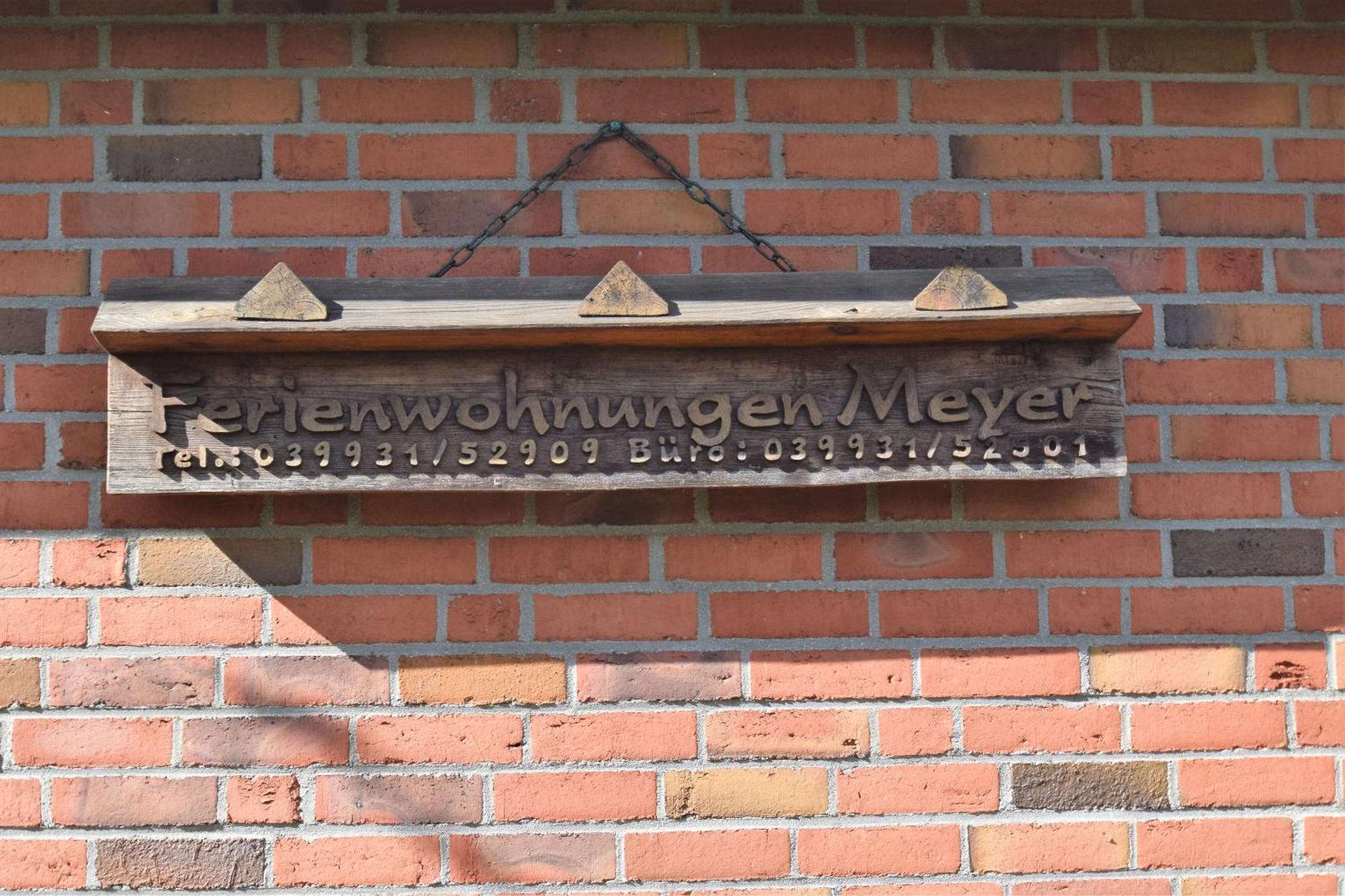 Meyer Apartment Bollewick